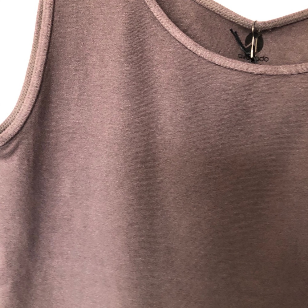 2/$35 or 3/$50 NWT Avocado Activewear Pewter Seamless Tank - Picture 3 of 5